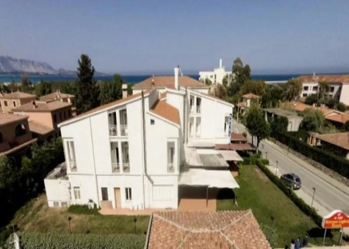 Al Faro 3* San Teodoro (Sardinia)