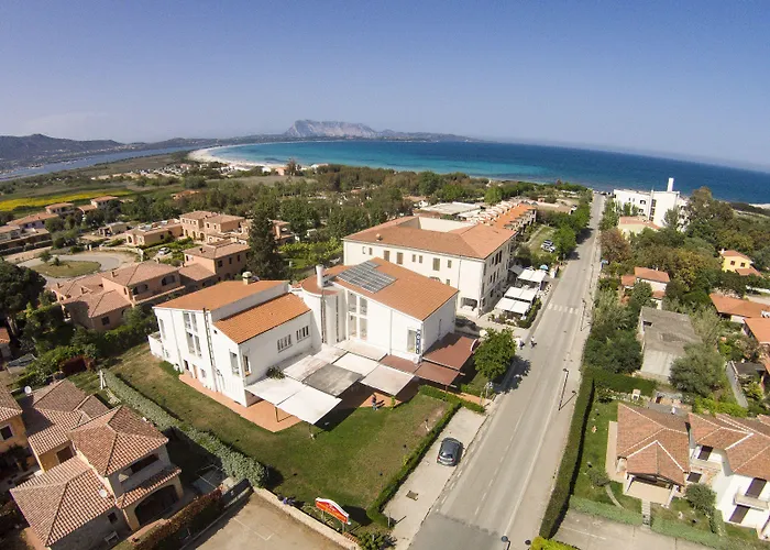 Al Faro 3* San Teodoro (Sardinia)